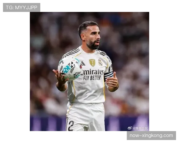 西媒报道:皇马球员卡瓦哈尔主动关注亚马尔,未获回关